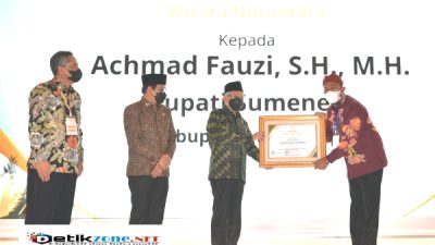 Sukses Bangkitkan Desa Wisata, Bupati Fauzi Raih Penghargaan dari Kemendes PDTT